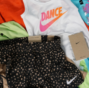 wholesale_name_brand_clothes_for_men_women_kids_9_13_23_7__48655.jpg